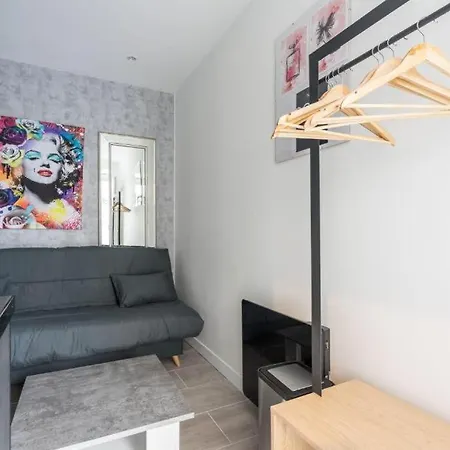 Charming Small By Trocadero Apartamento París